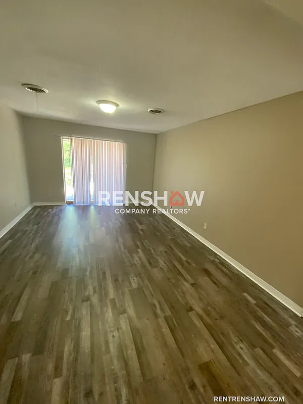 2 bed, 1.0 bath, 740 sqft, $800 — Photo 3