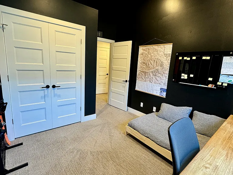 449 N Beaumont Ct — Photo 30