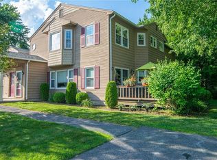 46 Knoll Pl #D, North Providence, RI 02904