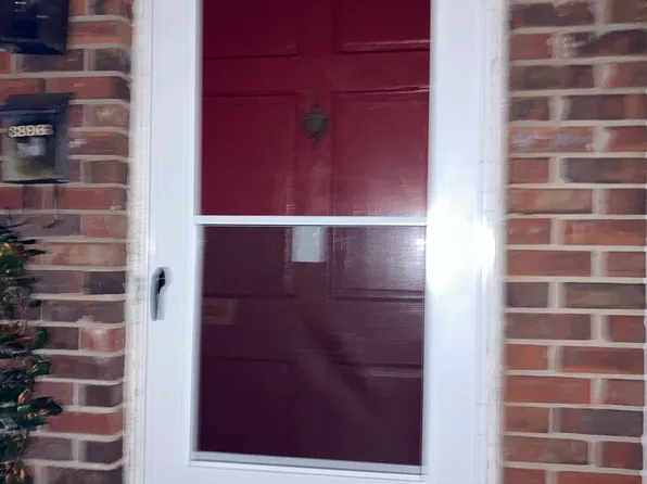 3896 Parklane Dr, Clarkston, GA 30021