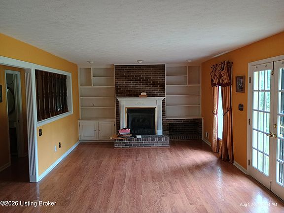 5th image of 11421 Seatonville Rd