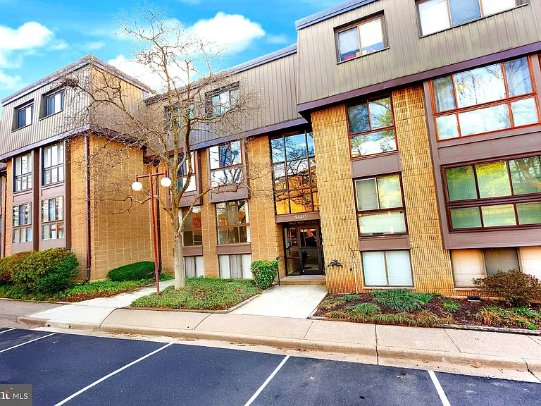 5140 Maris Ave #200 — Photo 2