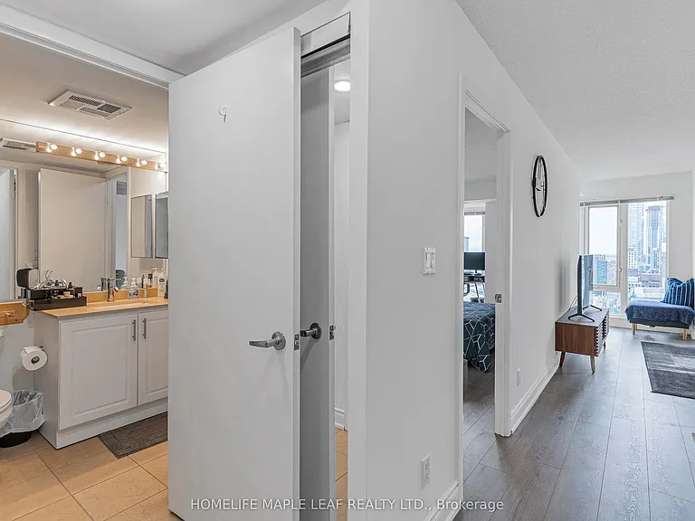 210 Victoria St #3505 — Photo 16