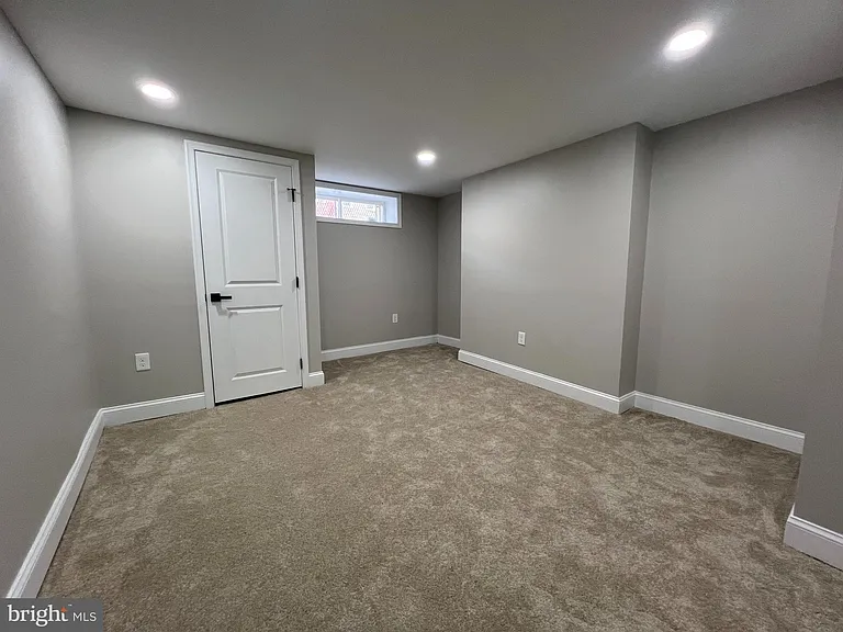 717 N Collington Ave — Photo 17