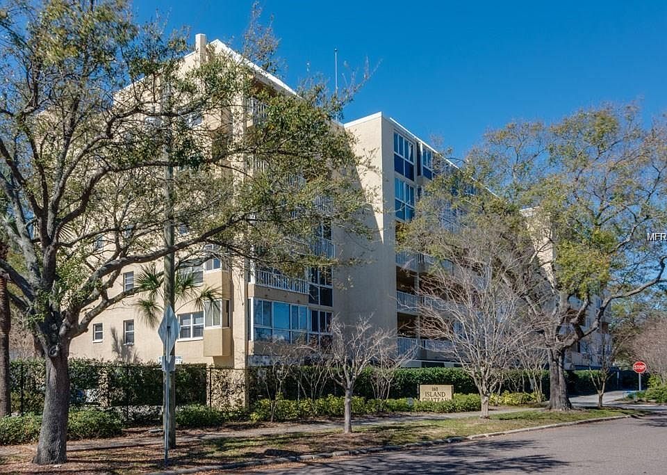 1st image of 160 Columbia Dr APT 603