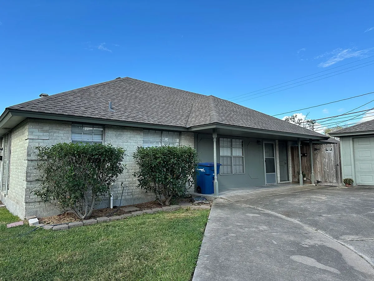 Building Photo - 4805 Lavaca Dr #1