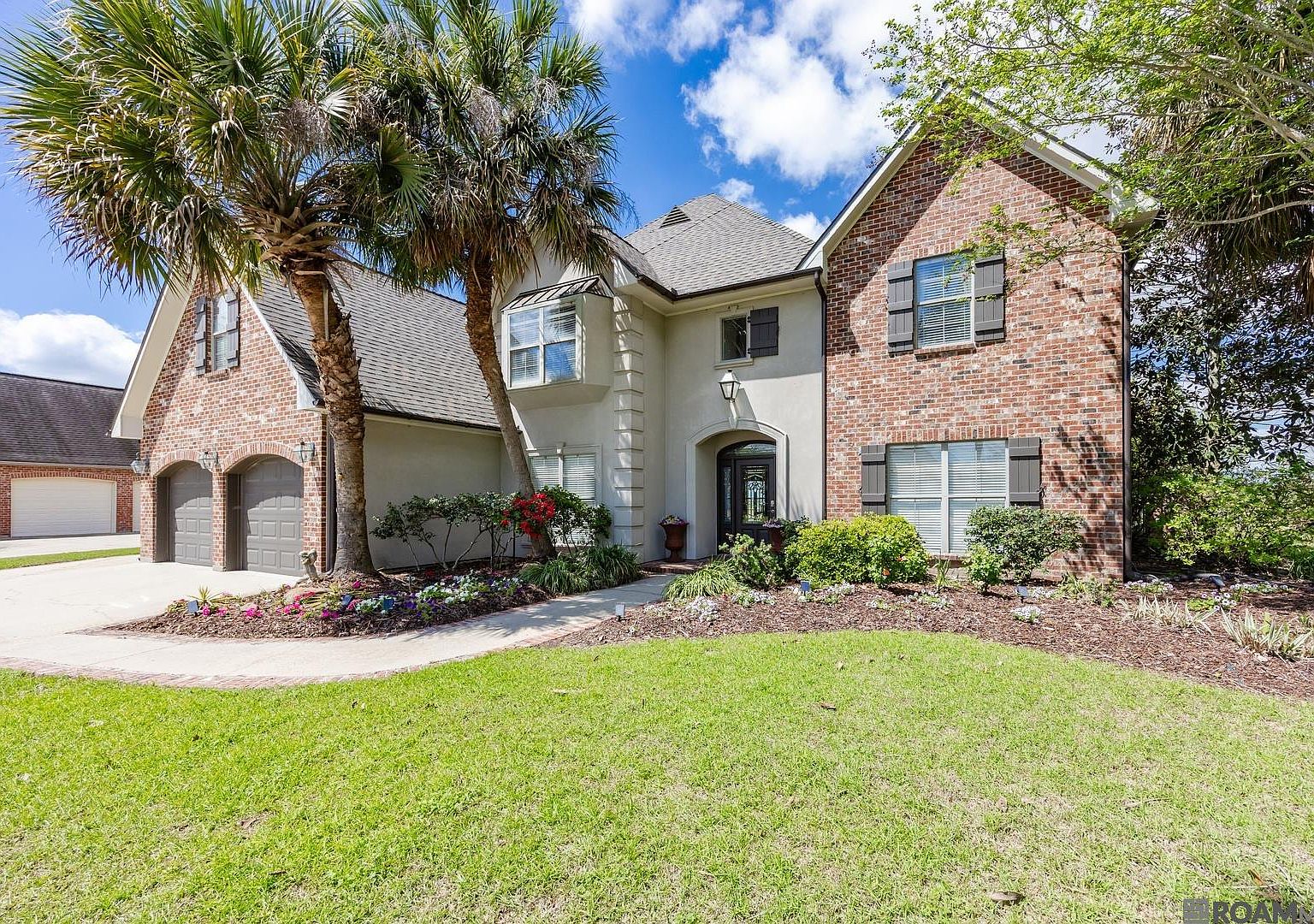 58510 Village Dr