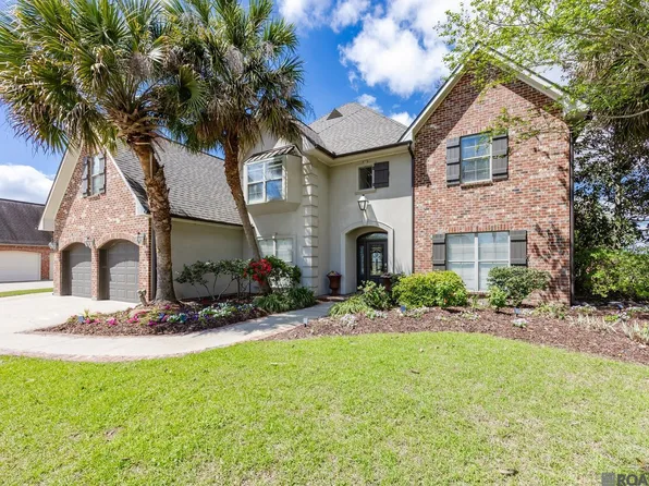 58510 Village Dr, Plaquemine, LA 70764