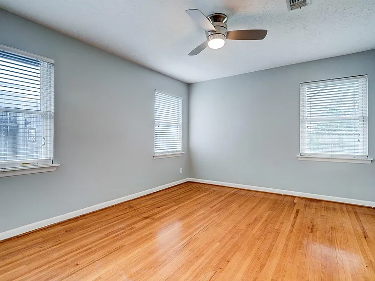8610 Bevlyn Dr — Photo 17