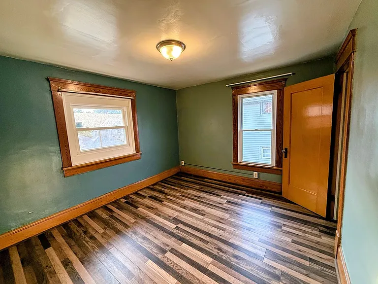 820 McGregor Ave NW — Photo 11