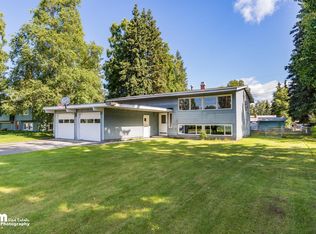 2445 McKenzie Dr, Anchorage, AK 99517