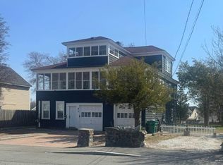 85 Seneca St, Lowell, MA 01852