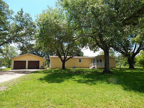 2nd image of 8321 Phyllis Dr