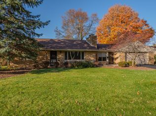 2114 E Taylor St, Bloomington, IL 61701