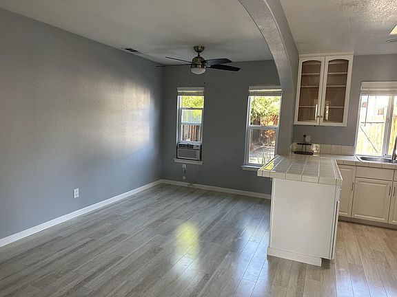 5th image of 1089 Salerno Dr