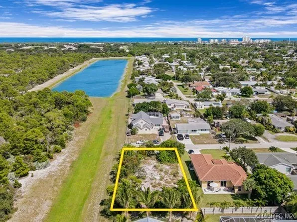 18912 SE Hillcrest Dr, Jupiter, FL 33469