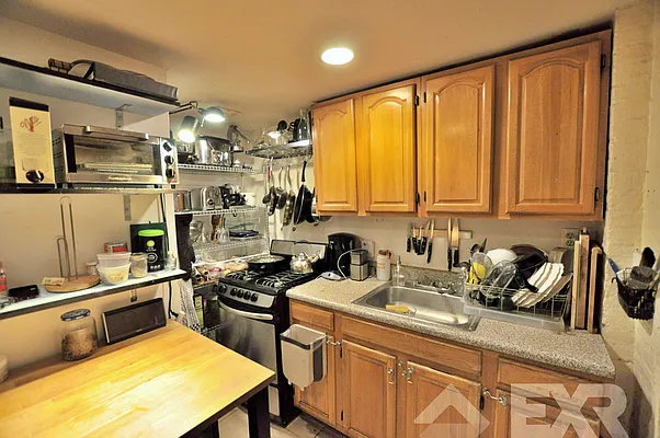 Rented by EXR | media 19