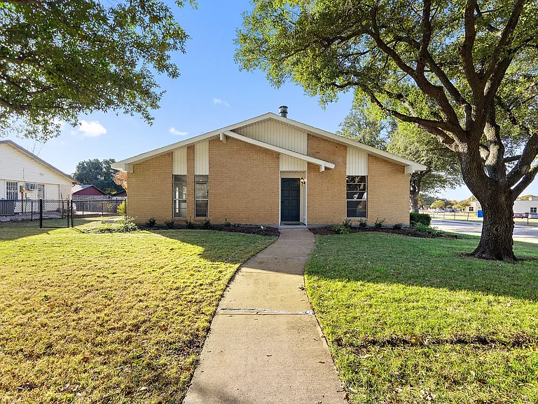 1464 Big Bend Dr — Photo 9