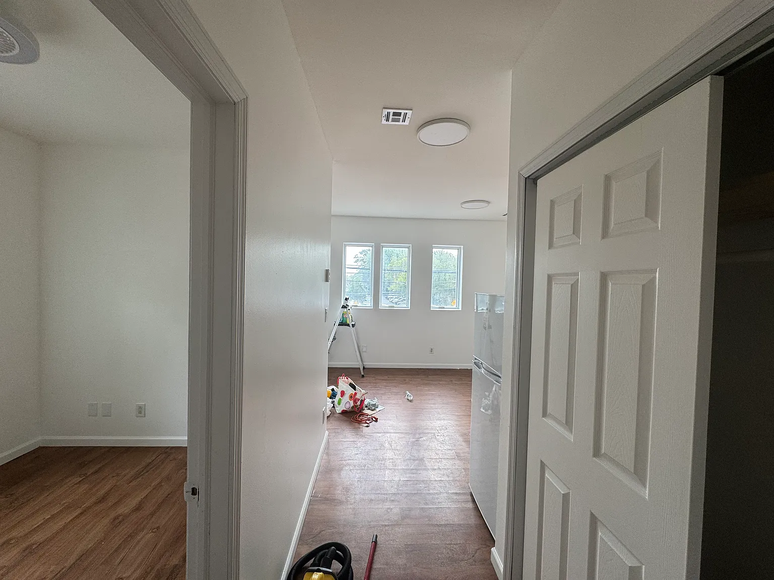 2 bed, $2,000 — Photo 1