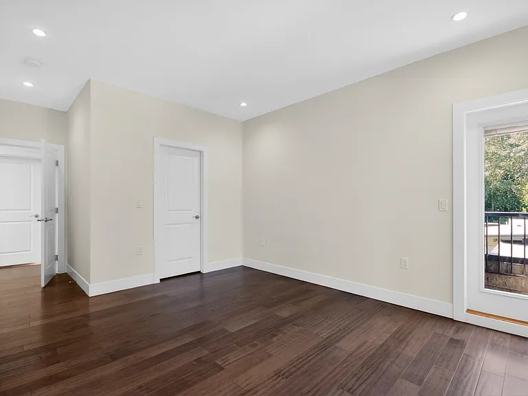 7038 Fielding Ct #MAIN — Photo 23