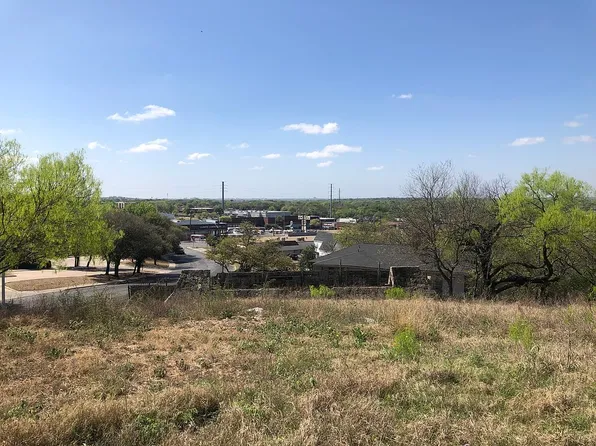 5461 Lost Ln, San Antonio, TX 78238