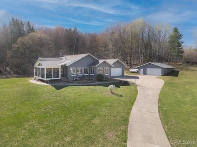 148 Fassbender Rd, Marquette, MI, 49855