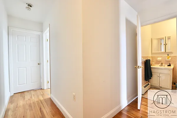 Rented by Hagstrom Management Inc | media 30
