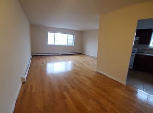 14135 85th Rd APT 3E, Jamaica, NY 11435