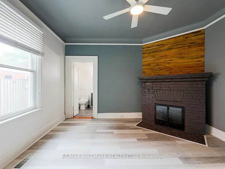 405 Kingston Rd #MAIN FLOOR — Photo 8