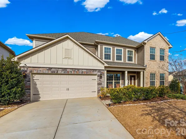 15125 Luna Dr, Charlotte, NC 28278
