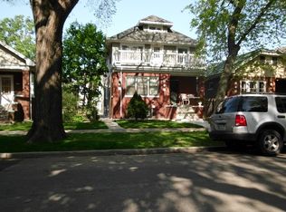 4026 N Sawyer Ave, Chicago, IL 60618