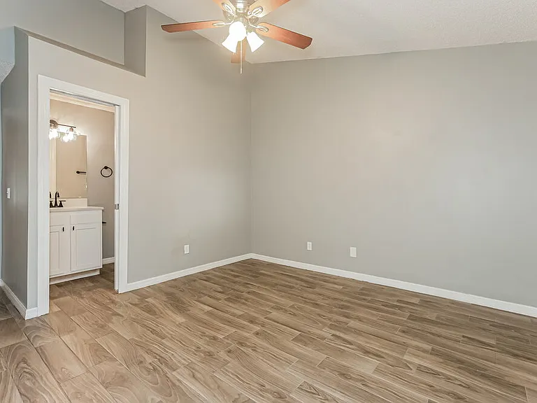 9715 Little Pond Way — Photo 8