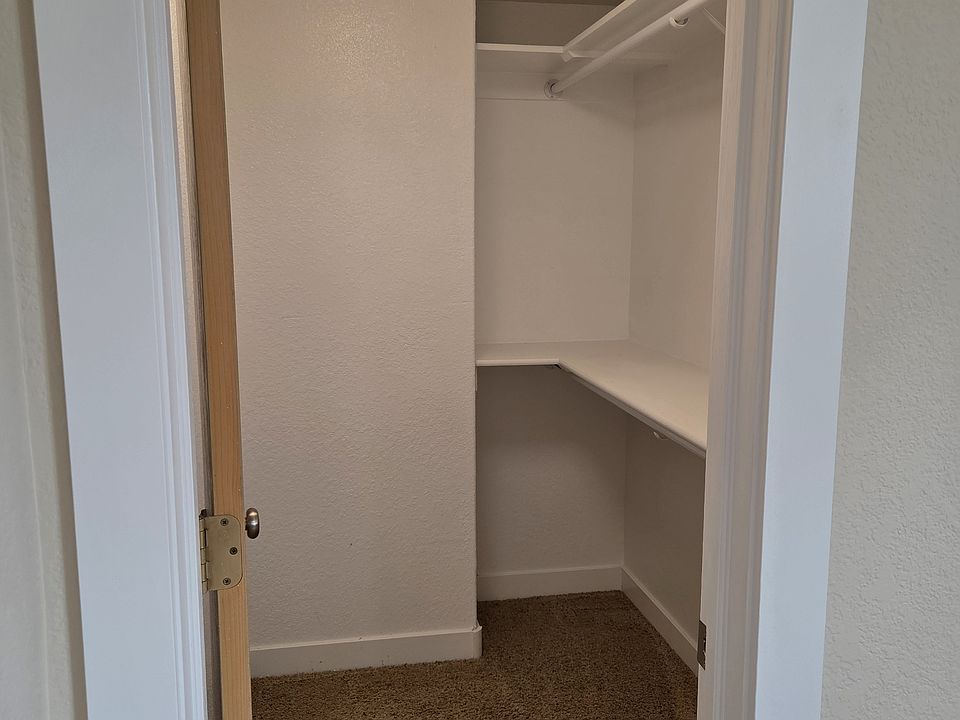 Bedroom 1 Closet
