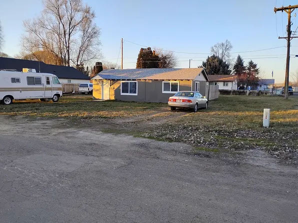 602 W Nevada Ave, Homedale, ID 83628