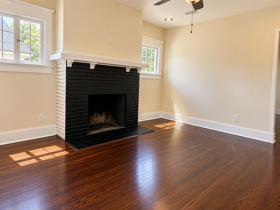 1st image of 1465 S Gordon St SW #2