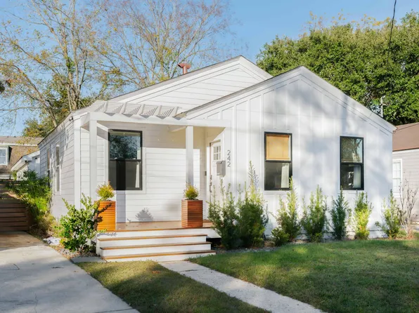 242 W Poplar St, Charleston, SC 29403