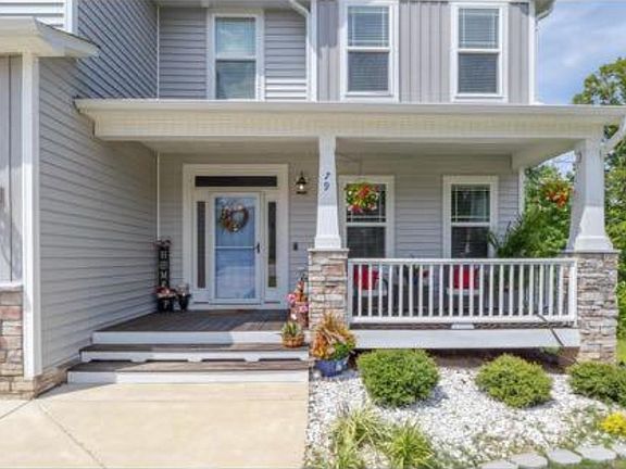 2nd image of 79 Diamond Hill Cir