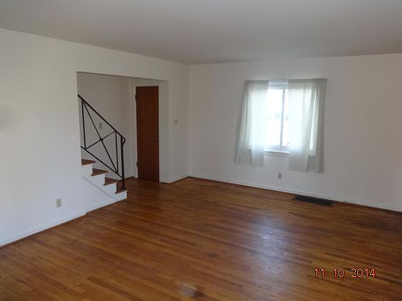3rd image of 3402 Kimberly Ave