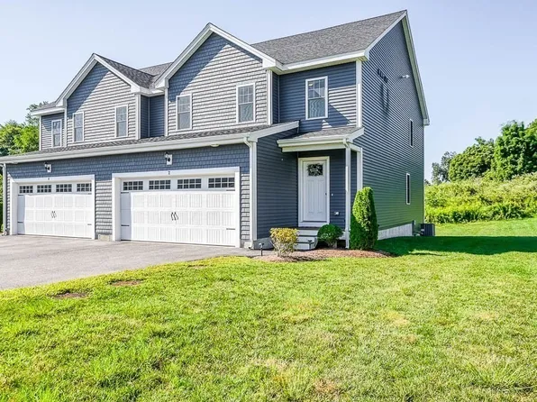 2 Beverlys Way #2, Lakeville, MA 02347