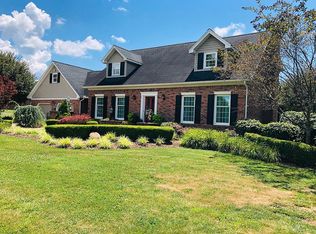 912 Pirate Dr, Wheelersburg, OH 45694