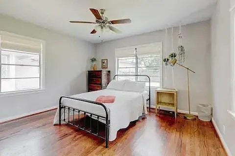 3606 Yosemite St — Photo 4