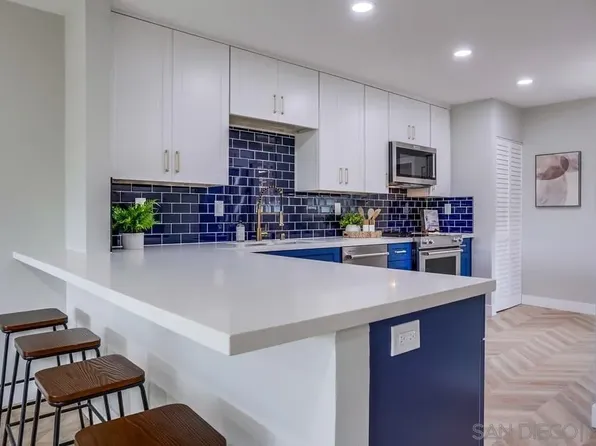 2600 Torrey Pines Rd APT B38, La Jolla, CA 92037