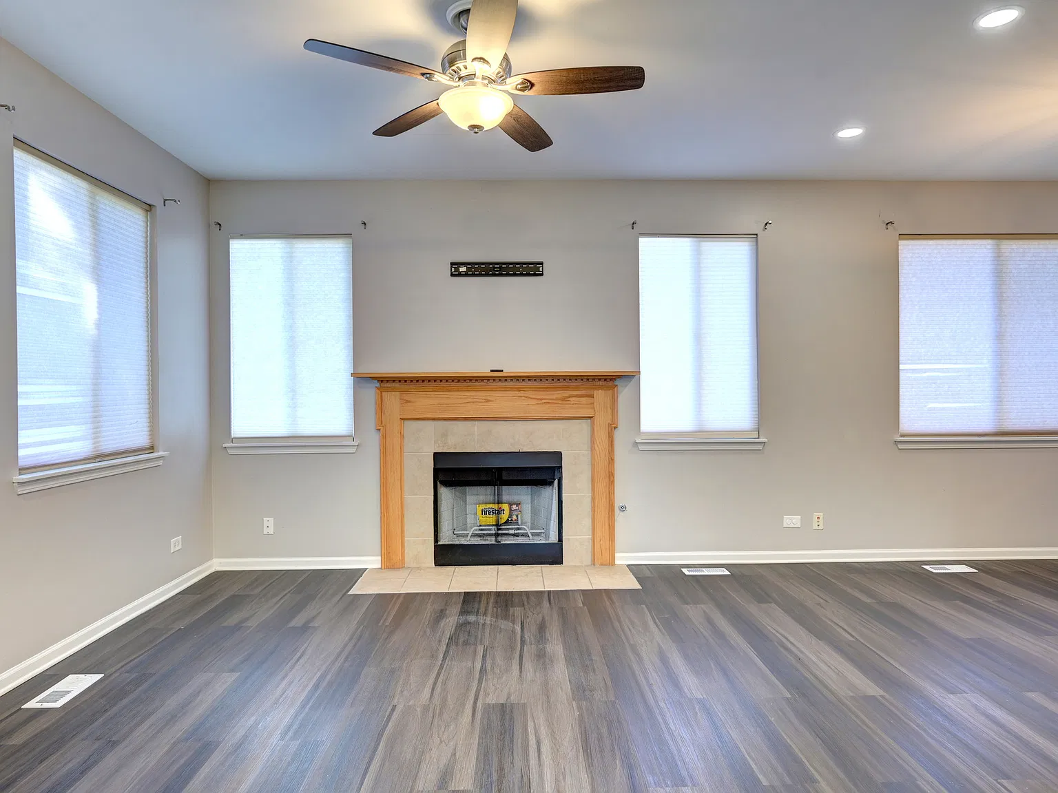 2 bed, 2.5 bath, 1488 sqft, $2,499 — Photo 3