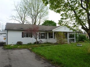 206 S Diamond Mill Rd, New Lebanon, OH 45345