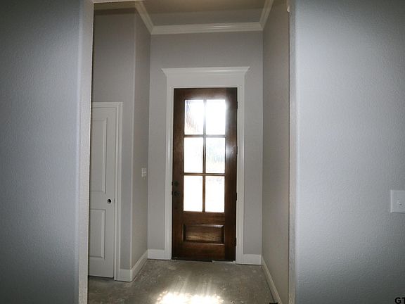 4th image of 15165 Coop Ln