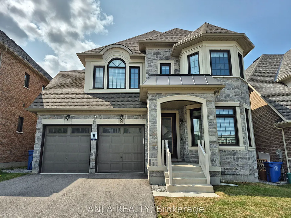 50 Meadow Vista Cres #UPPER