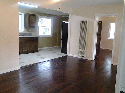 1st image of 361 E Washington Blvd