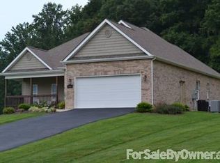 425 Brookside Dr, Elizabethton, TN 37643