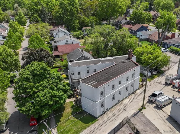 146 E Hazelhurst St APT 6, Ferndale, MI 48220