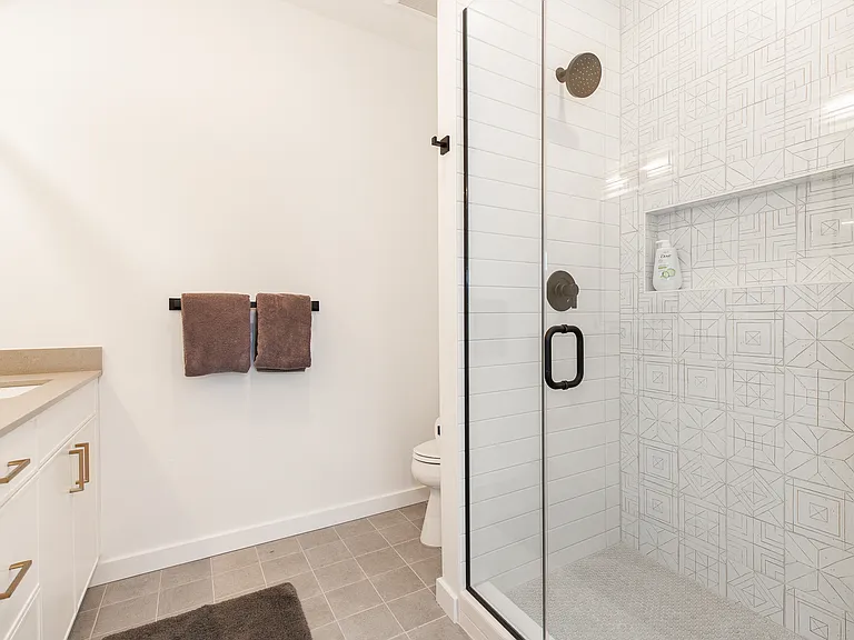 4204 Ravalli St #205 — Photo 13